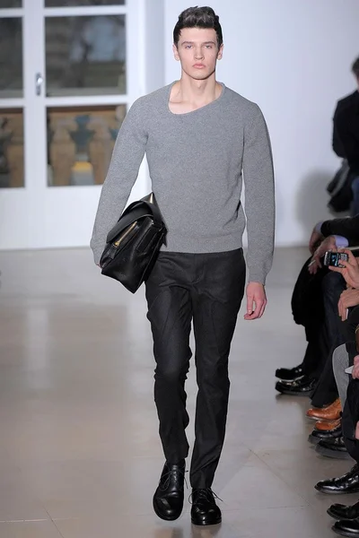 Look 20